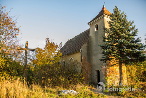 Kościół we Wróblinie Głogowskim- wieś, która z powodu zanieczyszczeń z pobliskiej głogowskiej huty, musiała zostać opuszczona przez mieszkańców.