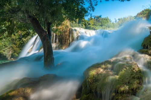 Zdjęcie wykonane nad wodospadem na rzece Krka na Chorwacji.
