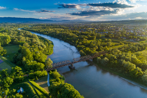 Most kolejowy na rzece Dunajec w Nowym Sączu