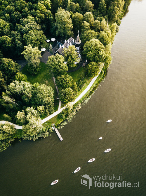 Tychy Jezioro Paprocańskie
/Chodźmy nad jezioro, aby podziwiać dzień! 

Kolekcja: Jesień 2019