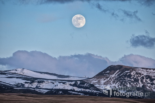 Iceland Full Moon, Islandia 