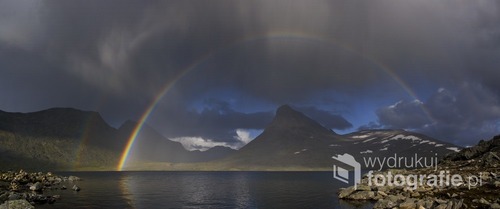 Jezioro Leirvatnet w górach Jotunheimen, Norwegia, wyróżnienie w konkursie miesiąca KTF i nagoda tygodnia w konursie Hi tec, Sierpień 2014 
