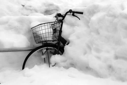 Śniegi topnieją, już wkrótce będzie można znowu wsiąść na rower. 

Zdjęcie wyróżnione w cotygodniowym konkursie na grupie FB 