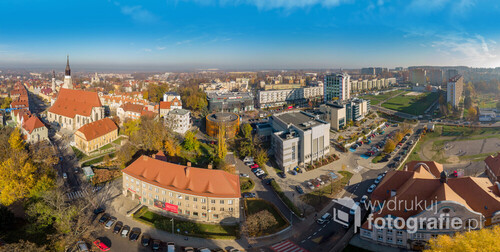 Bolesławiec to piękne miasteczko na dolnym śląsku. Określane jako stolica polskiej ceramiki z wieloma ciekawymi miejscami i zabytkami. Zdjęcie pochodzi z kolekcji - Ceramicznym Szlakiem.
