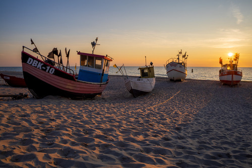 Zachód słońca na plaży Dąbkach, 06.2025.